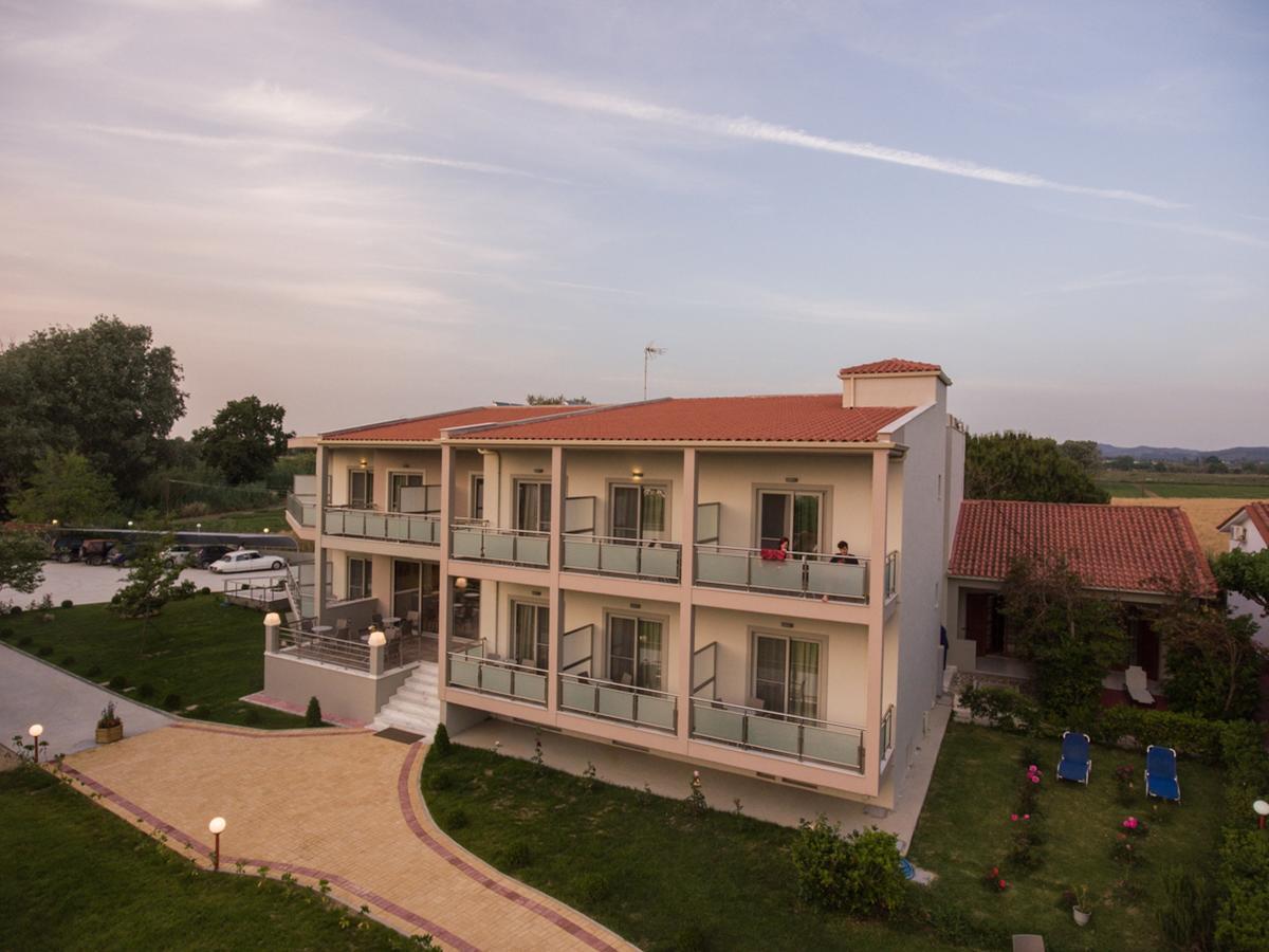 Harmony Hotel Kourouta Ngoại thất bức ảnh